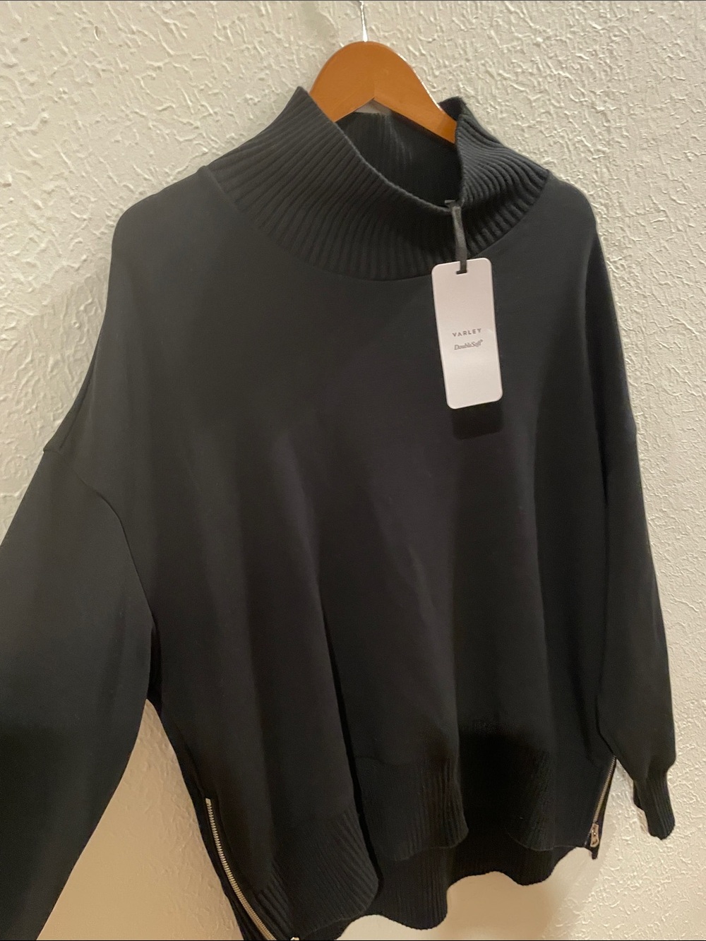 VARLEY Barker High Neck Black DoubleSoft Sweatshirt Size Large, NWT - Picture 6 of 11